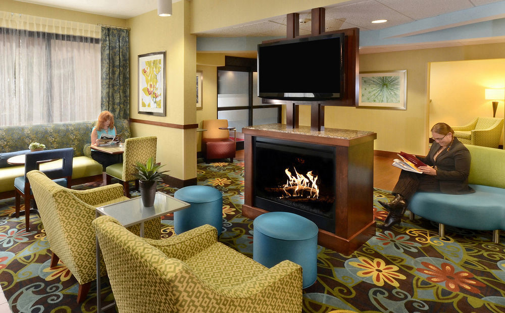 Hampton Inn Charlotte North Lake Norman Cornelius Exteriör bild